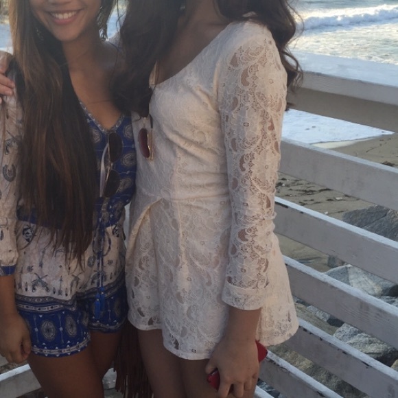 Mstylelab Dresses & Skirts - Cream lace romper. Perfect for photo shoots